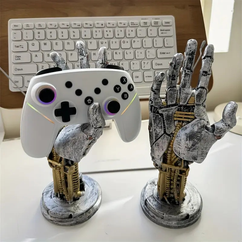 Newton Cradle Large - Futuristic Sci-fi Style Robotic Arm Decoration