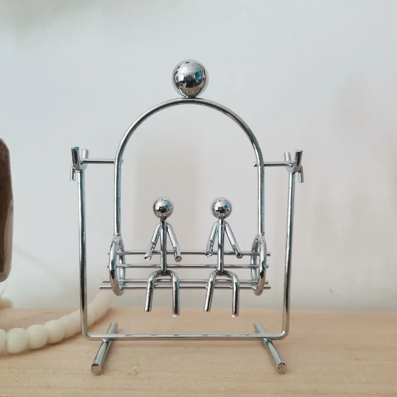Lovers Swing Perpetual Balance - مراجعة Newton Cradle Large وسعره
