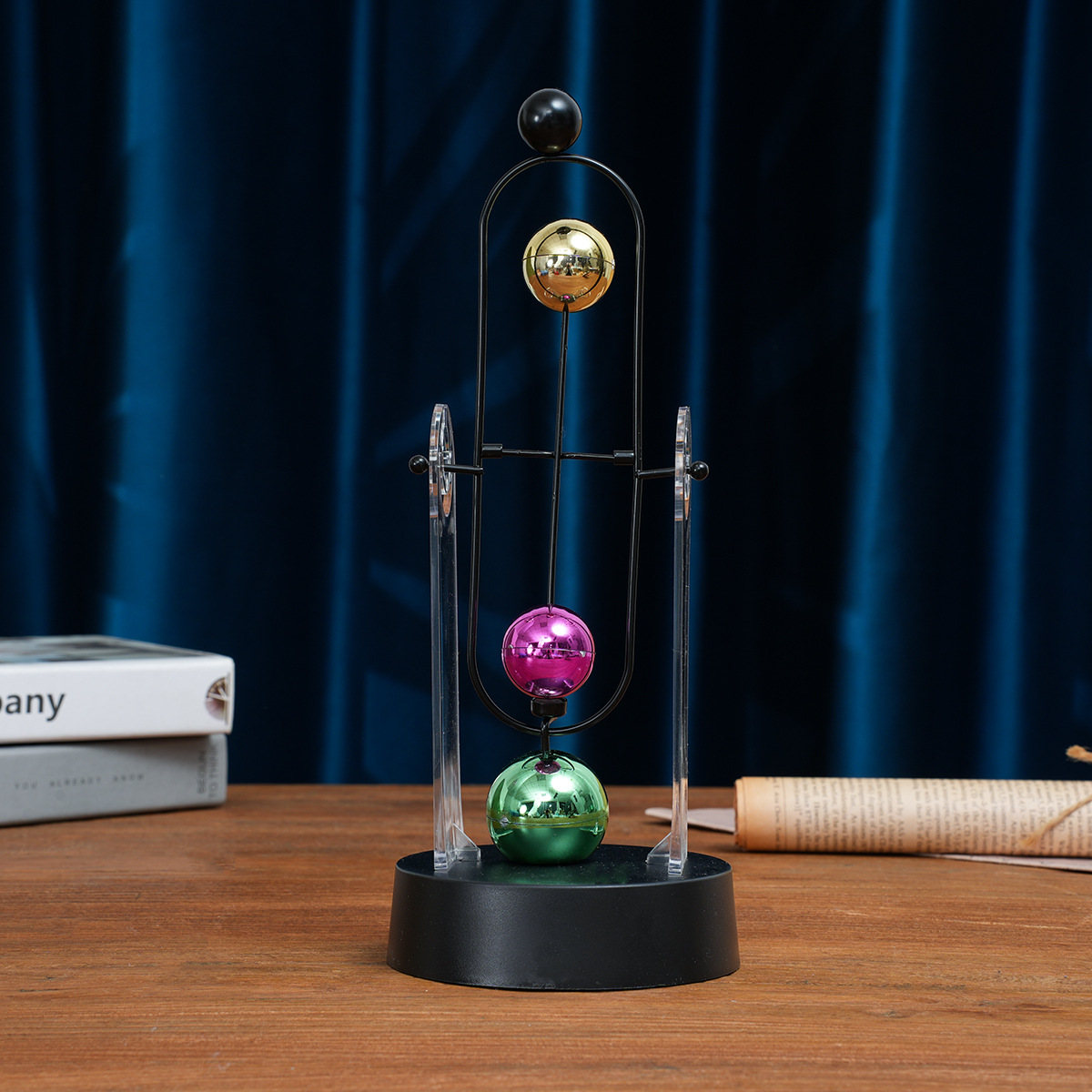 Newton Pendulum Perpetual Moti - مراجعة Newton Cradle Large وسعره