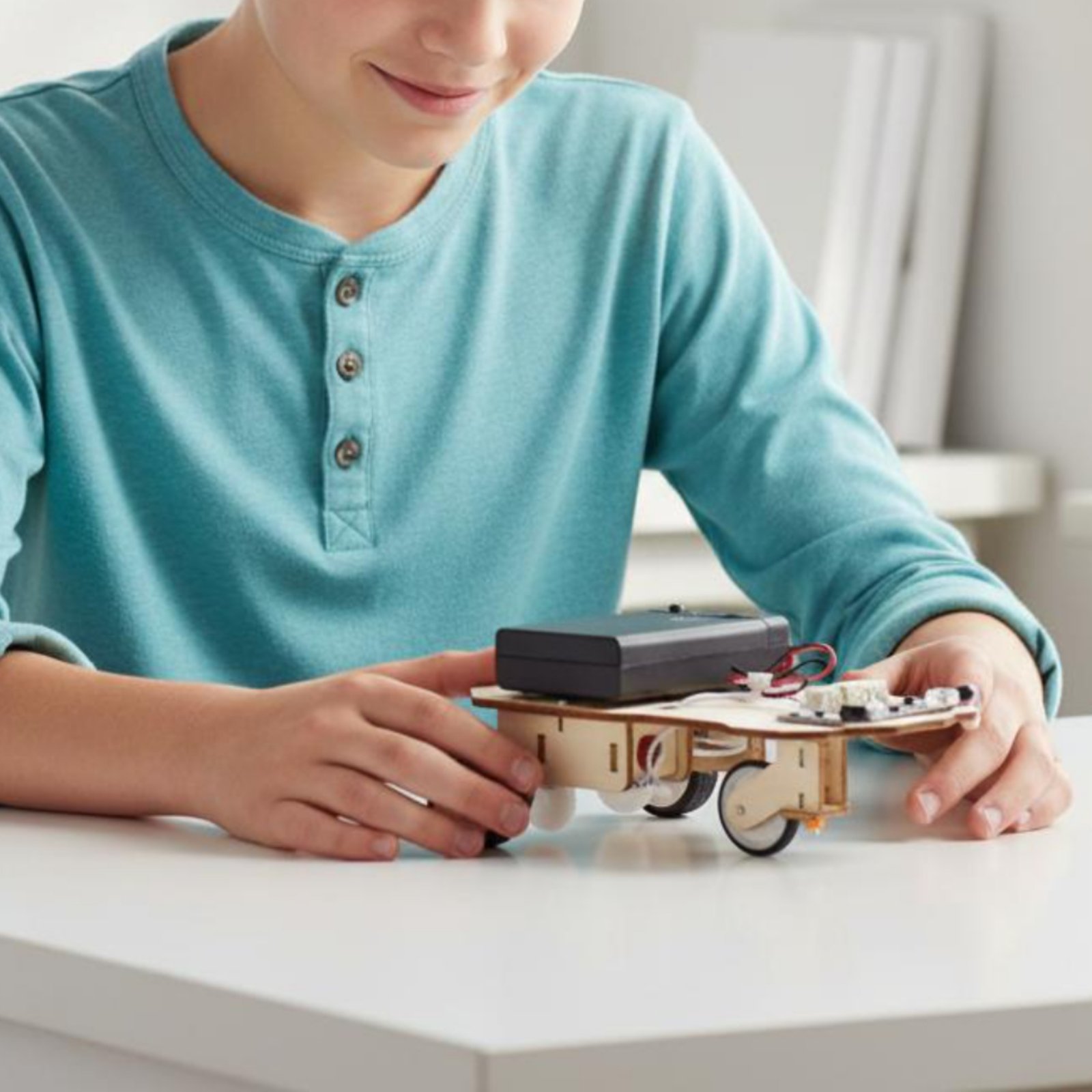 Wooden Intelligent Vehicle Kit - مراجعة Science Robotics وسعره